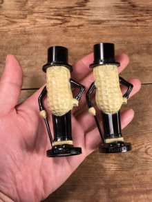 他の写真3: Planters Mr Peanut Salt and Pepper Shakers　ミスターピーナッツ　ビンテージ　ソルト＆ペッパー　企業キャラクター　50〜60年代