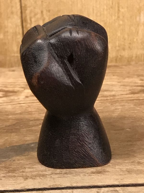 Black Power Salute Wooden Mini Figurine　ブラックパワーサリュート　ビンテージ　置物　木彫り　70年代