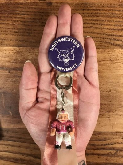 画像2: Northwestern University Pin Back & Keychain　ユニバーシティ　ビンテージ　缶バッジ　キーホルダー　60〜70年代