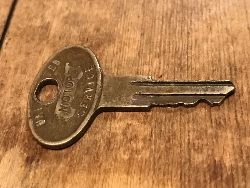 United Motors Service Key ビンテージ キー 鍵 カギ 20年代 ヴィンテージ vintage - STIMPY(Vintage  Collectible Toys）スティンピー(ビンテージ コレクタブル トイズ）