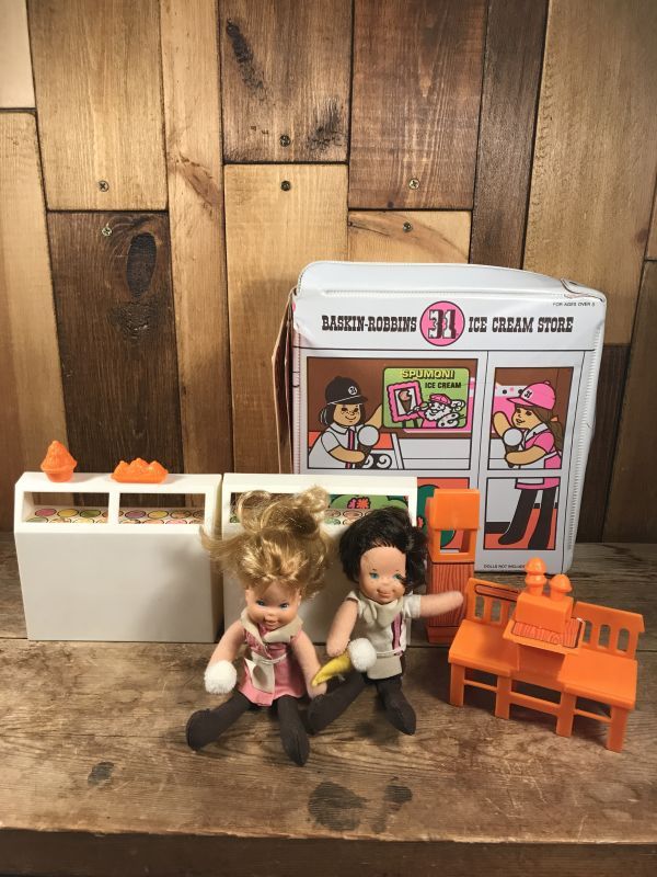 Mattel Baskin-Robbins 31 Ice Cream Store Doll Set バスキンロビンス 