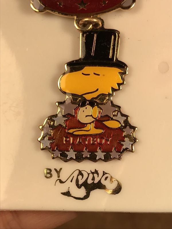 Aviva Snoopy Woodstock “Play Boy” Enamel Pin Backs ウッドストック