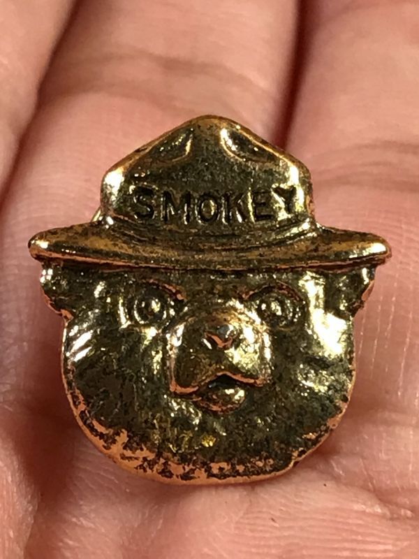 Smokey Bear “Prevent Forest Fires” Metal Pins スモーキーベア