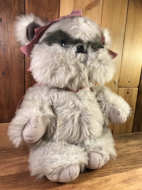 Kenner Star Wars “Princess Kneesaa The Ewok” Large Plush Doll 