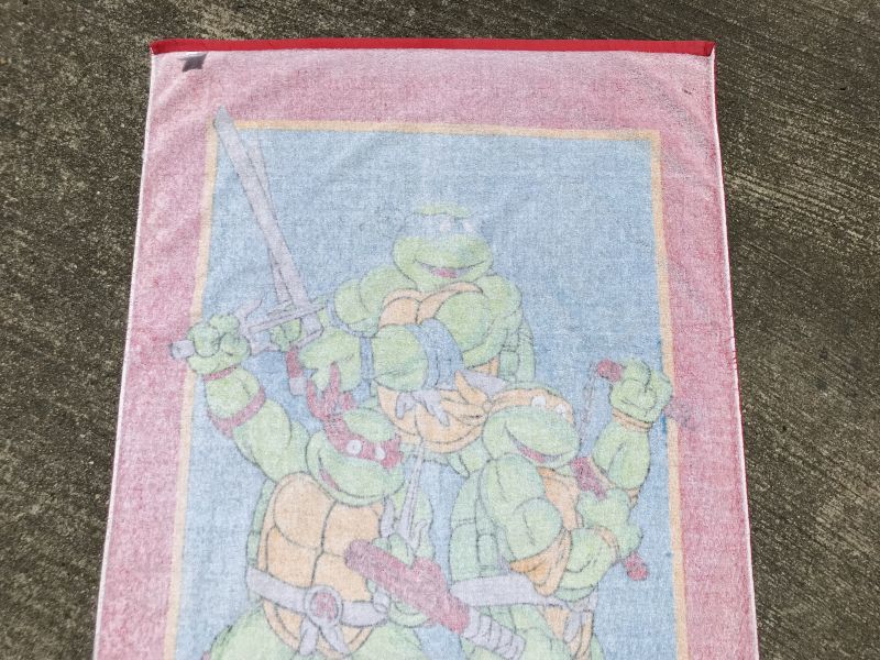 Teenage Mutant Ninja Turtles Beach Towel タートルズ ビンテージ