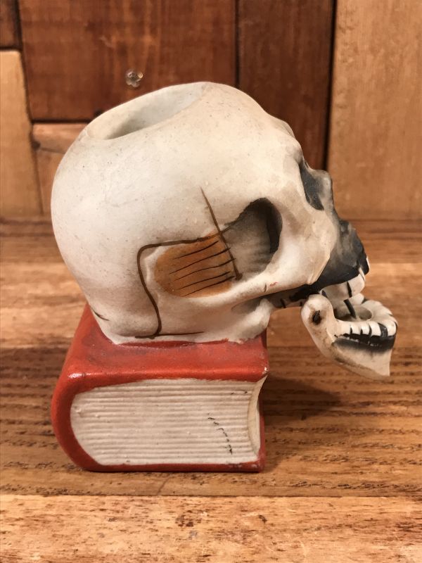 Skull On Book Nodder Ceramic Match Holder スカルオンブック