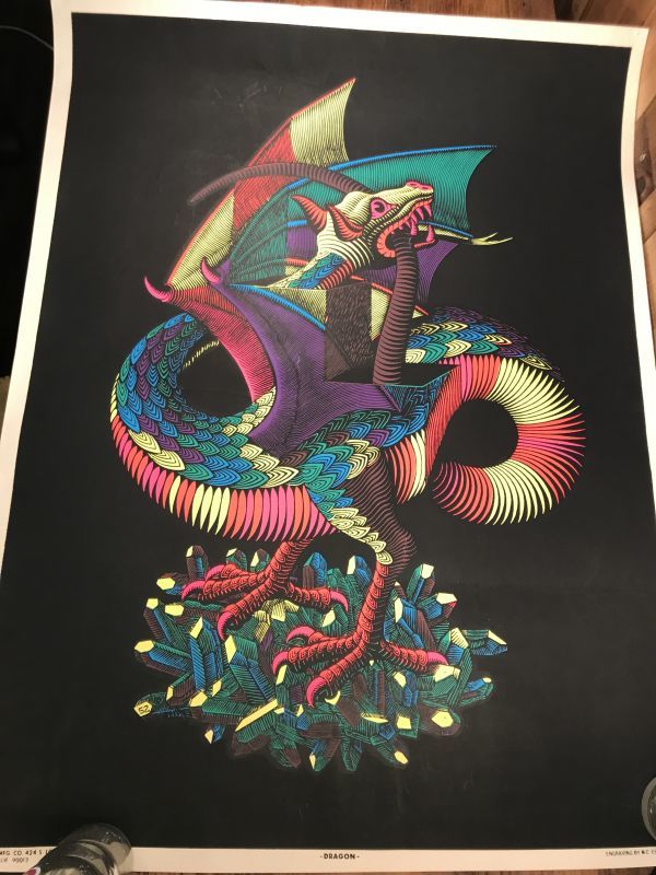 M.C. Escher “Dragon” Blacklight Poster ドラゴン ビンテージ