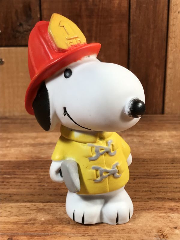 Peanuts Snoopy “Fireman” Vinyl Squeeze Doll スヌーピー ビンテージ