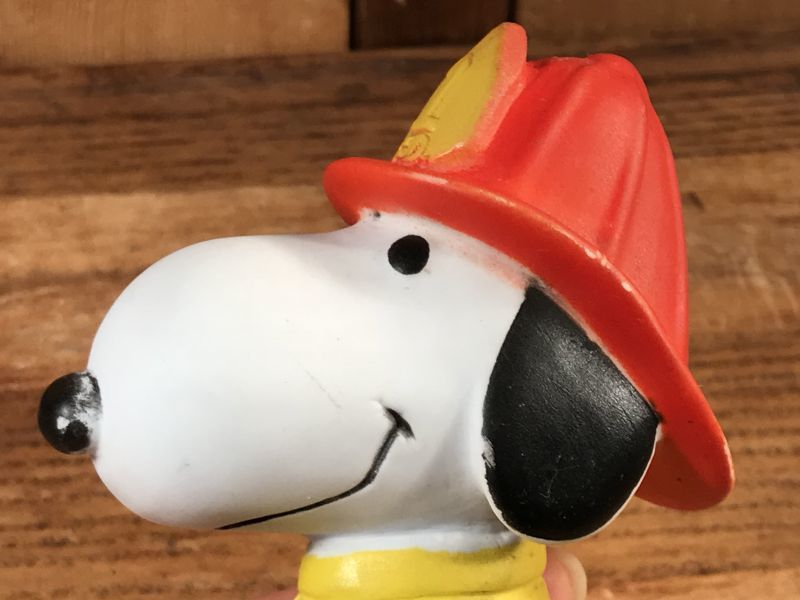 Peanuts Snoopy “Fireman” Vinyl Squeeze Doll スヌーピー ビンテージ