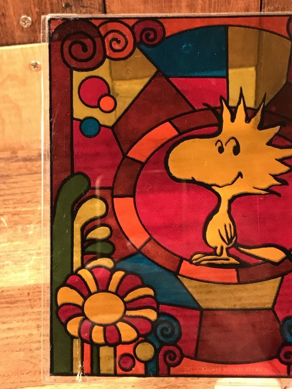 Snoopy Woodstock “Stained Glass” Plastic Wall Deco ウッドストック ビンテージ プラスチックプレート  ステンドグラス風 70年代〜 - STIMPY(Vintage Collectible Toys）スティンピー(ビンテージ コレクタブル トイズ）