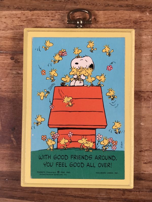 Hallmark Peanuts Snoopy “With Good Friends...” Wood Wall Hanging スヌーピー  ビンテージ 壁掛け ウッドストック 70〜80年代 - STIMPY(Vintage Collectible Toys）スティンピー(ビンテージ  コレクタブル トイズ）